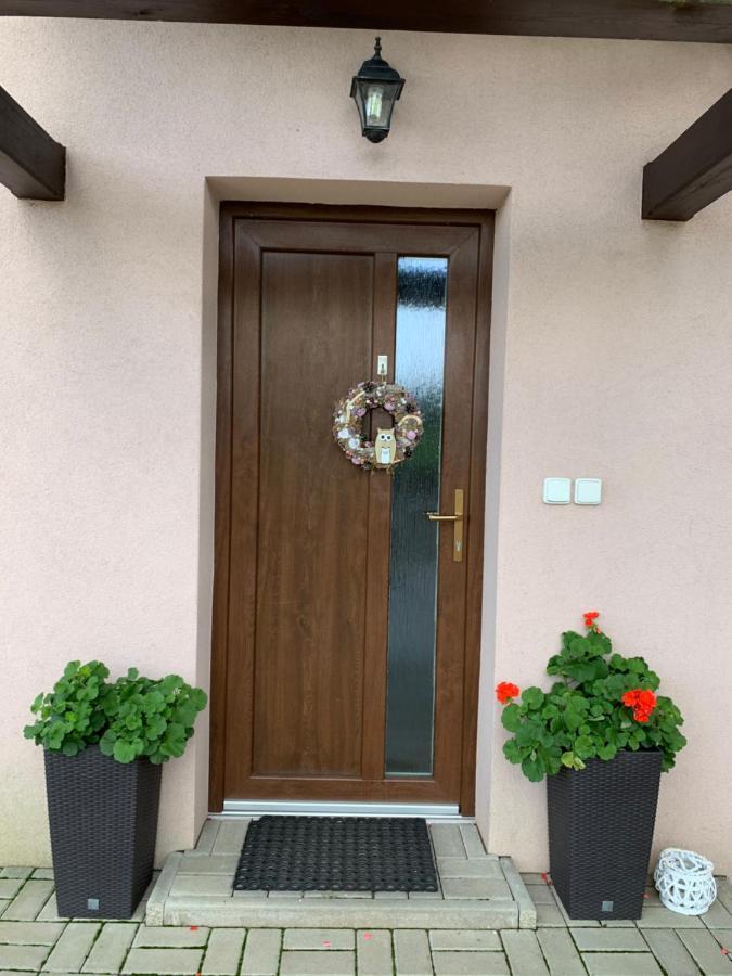 Apartmány Na Rozcestí Lomnice nad Popelkou Exterior foto